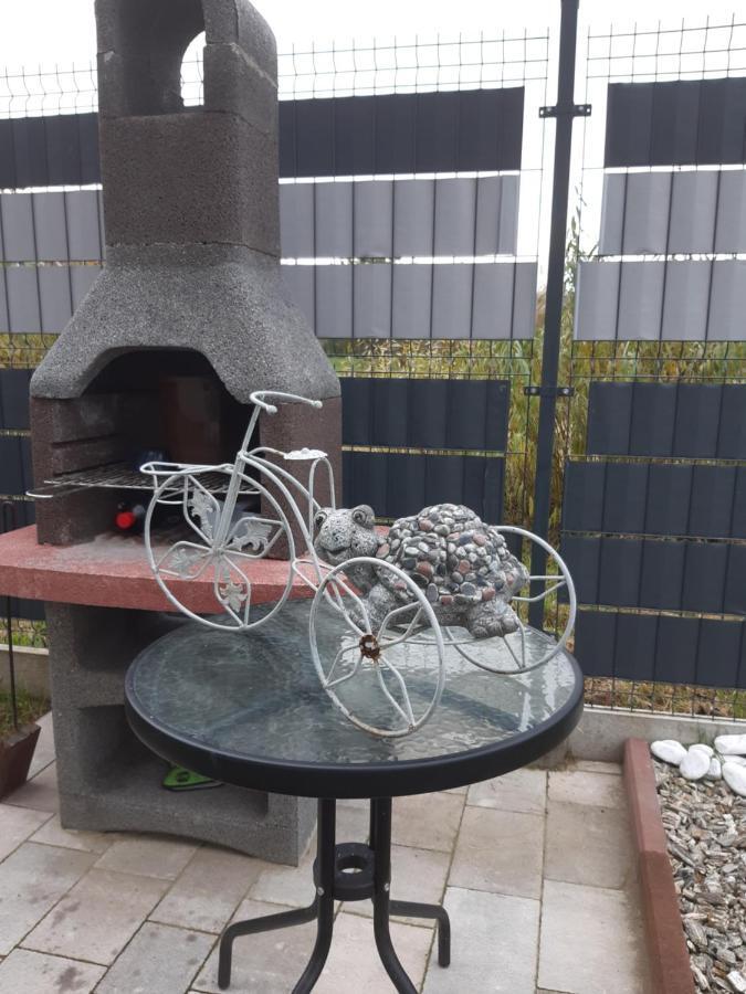 Maly Apartamencik Teo Rewal Εξωτερικό φωτογραφία