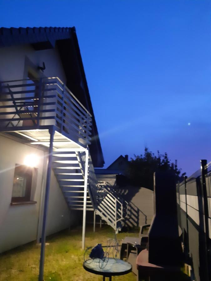 Maly Apartamencik Teo Rewal Εξωτερικό φωτογραφία